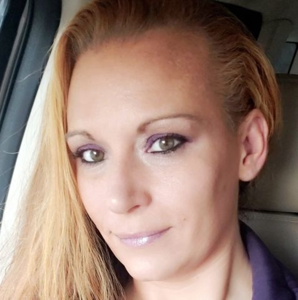 Meet your Posher, Marie